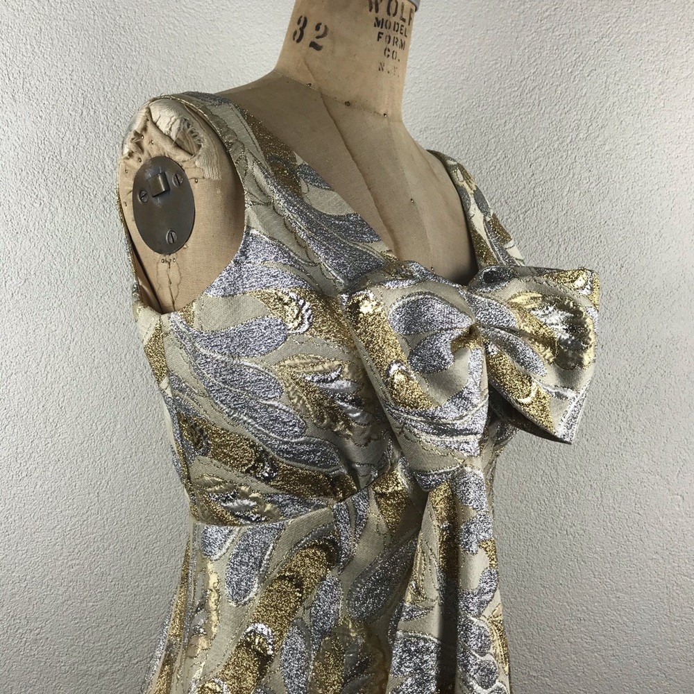 SOLD l 60s Silver Gold Lamè Metallic Bow Dress - Picture 9 of 13